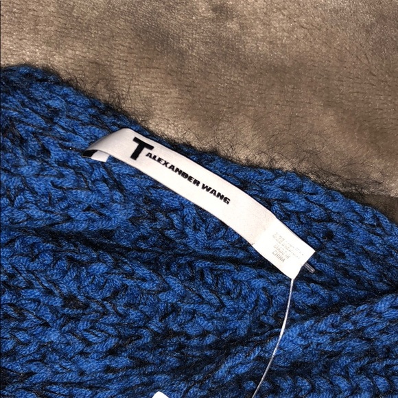 Alexander Wang One Shoulder Sweater - Picture 2 of 3